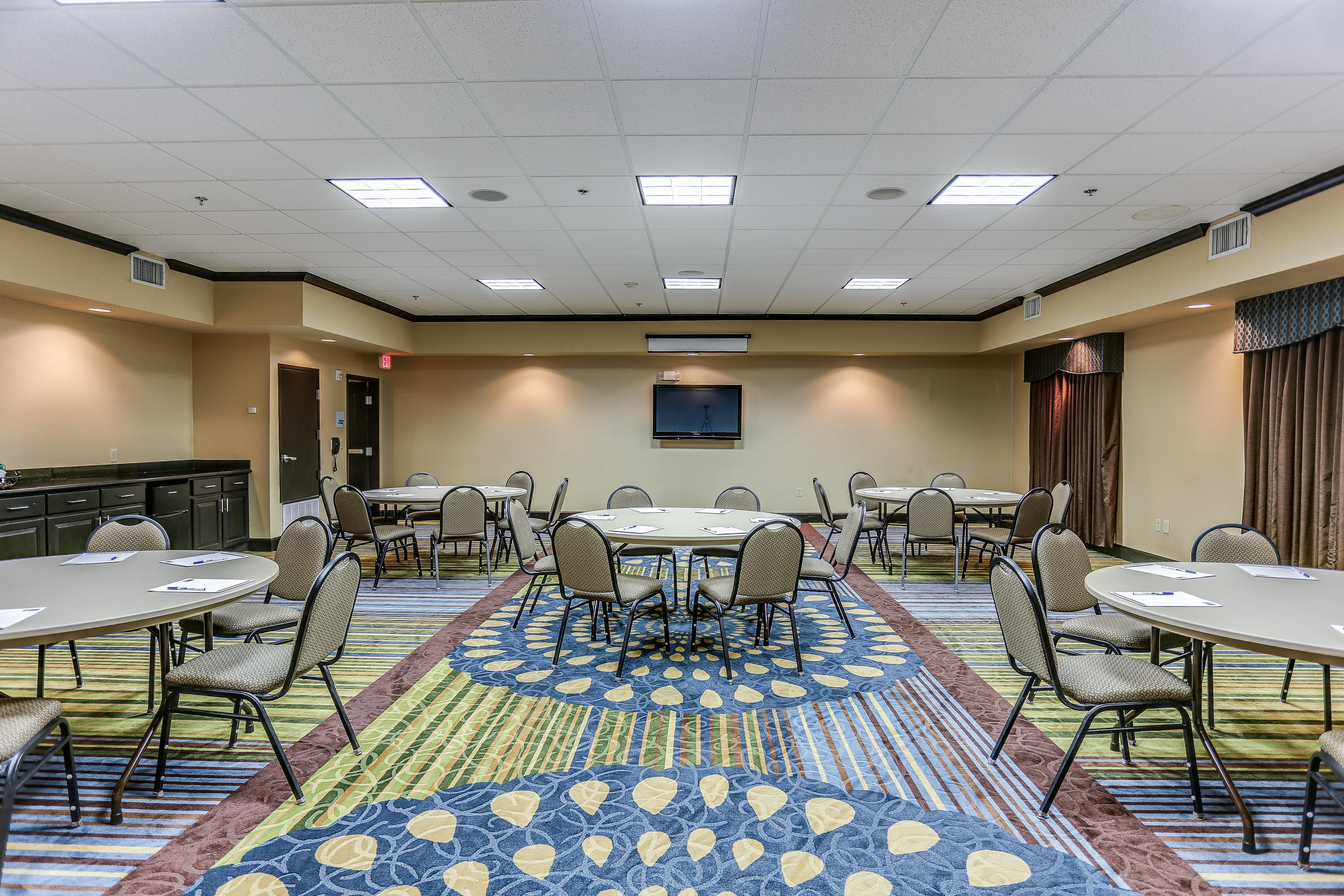Hotel Express & By Ihg 2*