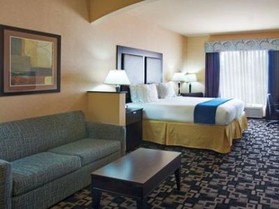 Express & By Ihg Hotel