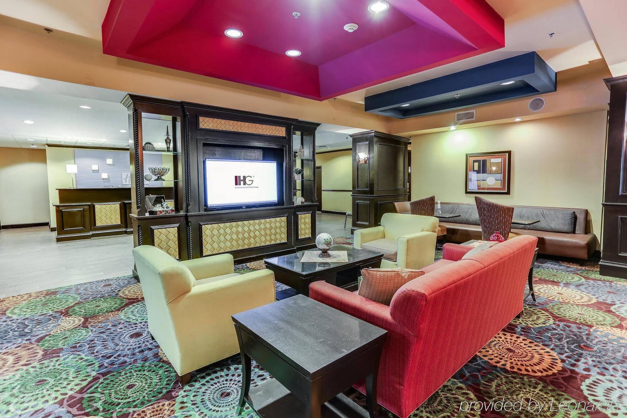 Hotel Express & By Ihg Huntsville